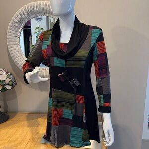 Joseph Ribkoff long tunic top in as new condition size 8